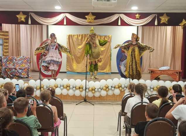 Группа «Калейдоскоп» порадовала своим творчеством учащихся гимназии №6